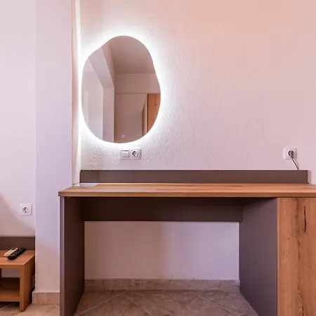 Hotel Haris By Diomedes Group 3*
