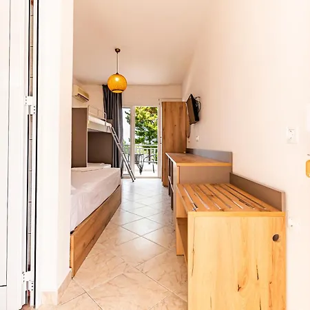 Hotel Haris By Diomedes Group 3*