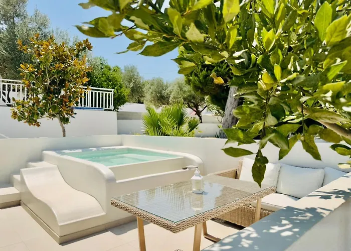 Haris By Diomedes Group