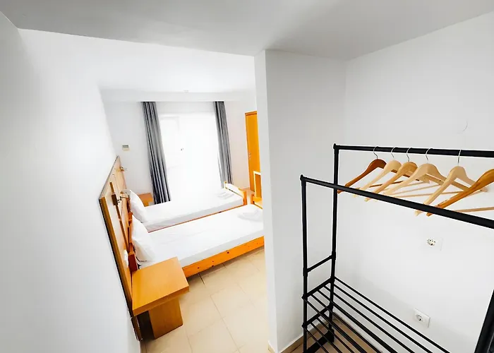 Haris By Diomedes Group 3*