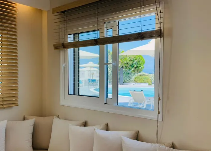 Haris By Diomedes Group מלון 3*