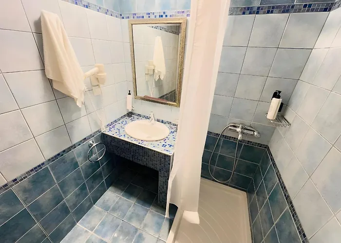 מלון Haris By Diomedes Group 3*